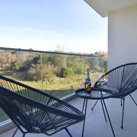 Διαμέρισμα Modern Near Kanegra Ουμάγκ