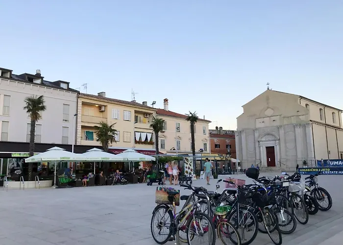 Modern Near Kanegra Umag