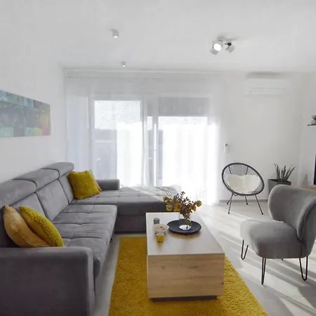 Modern Near Kanegra Apartment Umag